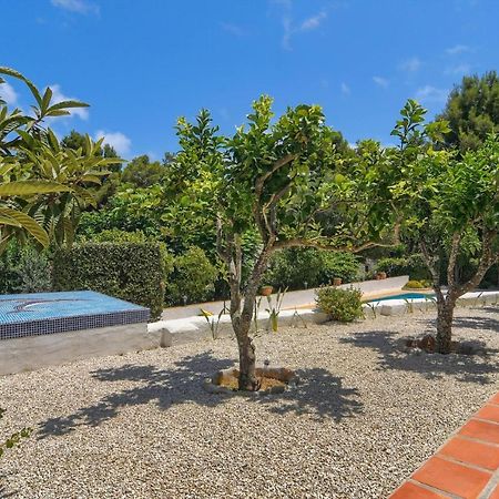 Villa Margarita - A Tranquil Oasis With Large Private Pool Jávea Exterior foto